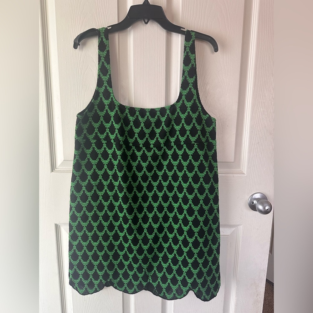 Green & Black Scallop Pattern Mini Dress